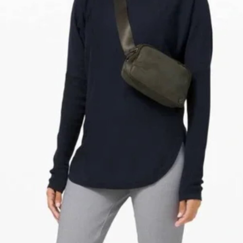 Lululemon Sweater “Take It All In”